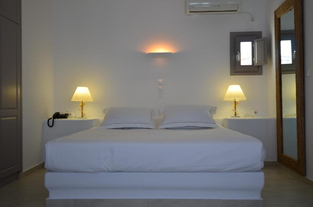 Mar Inn Hotel Folégandros Extérieur photo